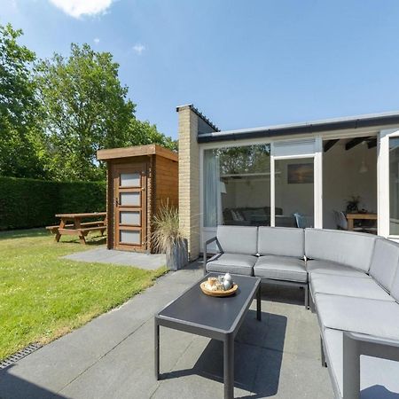 Contemporary Bungalow With Garden Sint Maartensvlotbrug Εξωτερικό φωτογραφία